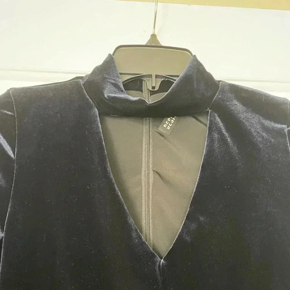 Design Lab Lord & Taylor Navy VELVET Long Sleeve Collar V Neck Mini Dress Medium - Picture 2 of 5